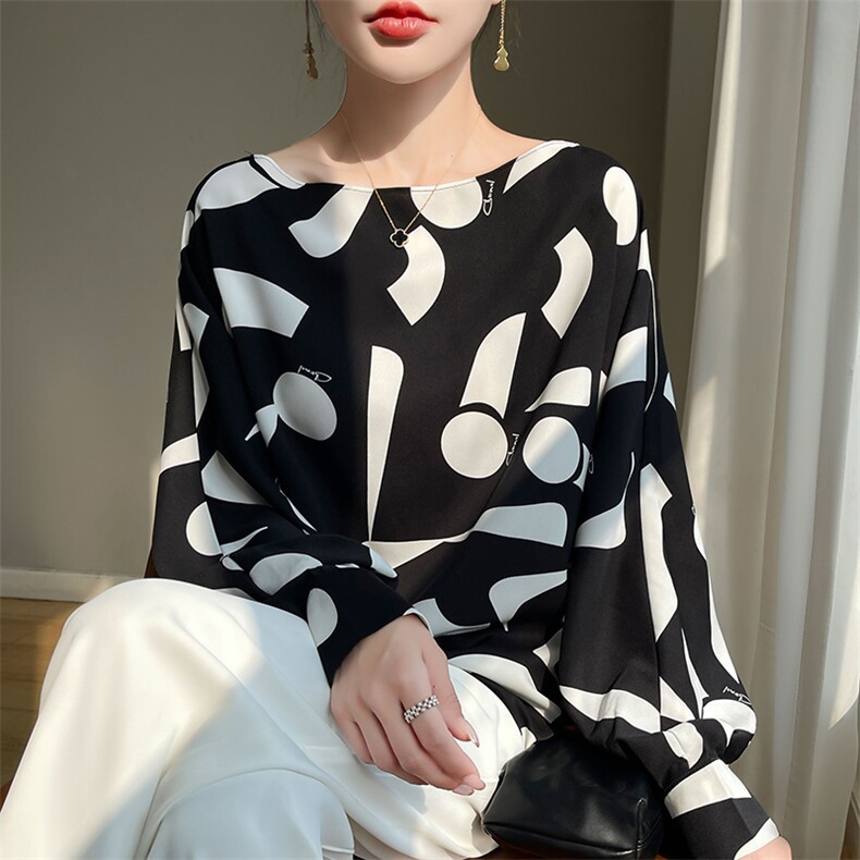 2024春夏一字领薄款真丝上衣女圆点拼色大码缎面防晒宽松打底上装，女装蕾丝衫/雪纺衫，圣丽羊绒