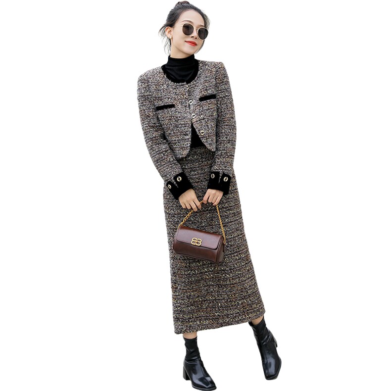 小香风羽绒服套装女秋冬2024新款粗花呢短外套半身长裙两件套,女装套装/套裙,曼娅璐