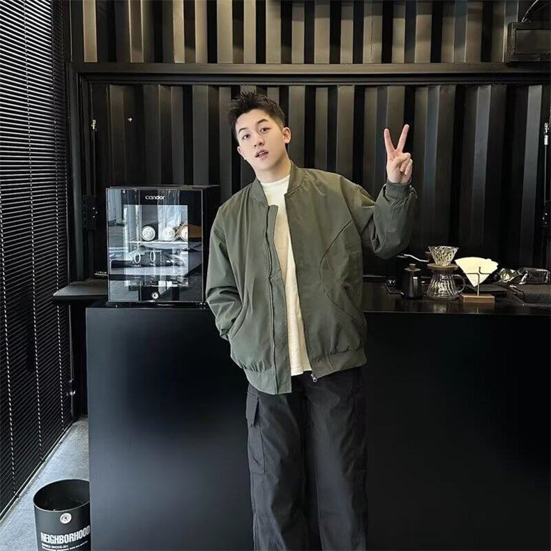 春秋少年感工装棒球服男生情侣美式飞行员外套高级复古港风夹克图片