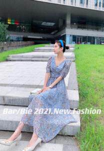 碎花连衣裙，女装连衣裙，芭比