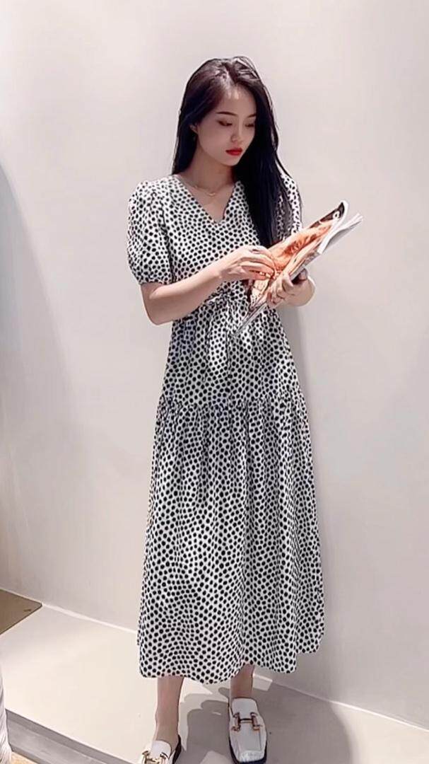 夏款新款连衣裙，女装连衣裙，EE