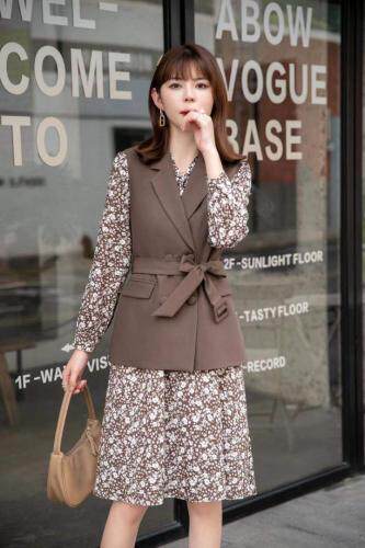 西装马甲两件套连衣裙，现货四个尺码，女装西装，依柏璐