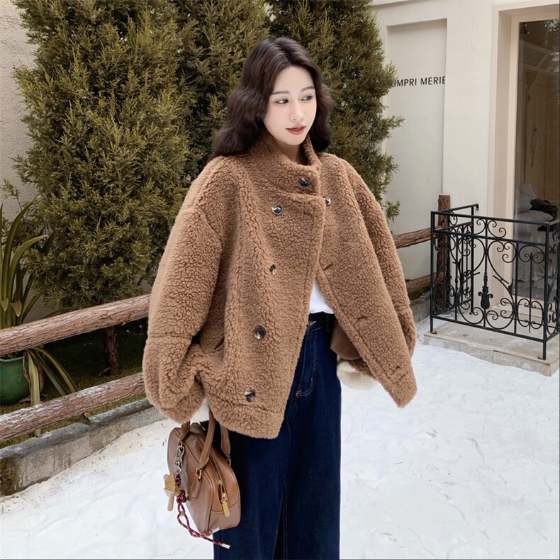 两面穿皮毛一体麂皮绒羊羔毛短外套P205K328,女装短外套,2B076