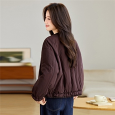 2025年冬季宽松圆领格子下摆拼接轻薄棉服棉衣短外套，女装棉衣/棉服，简韵佳