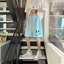 浅蓝色