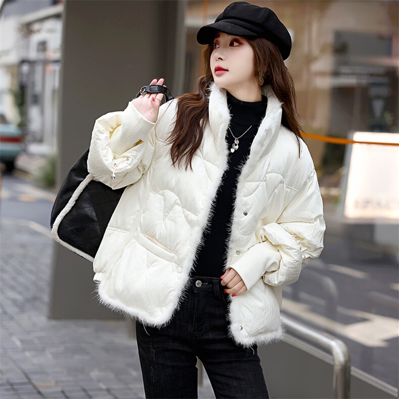 小香风水貂毛拼接羽绒服女2025冬新款洋气减龄超好看白鸭绒外套,女装羽绒服,歌伊格美