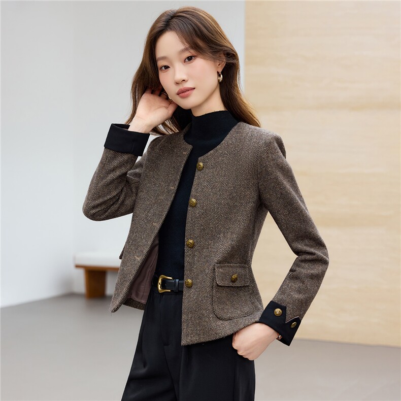 现货2025秋装新款时尚简约百搭气质上衣外套女,女装短外套,苗苗
