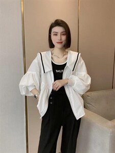 新款可盐可甜海军娃娃领防晒外套图片