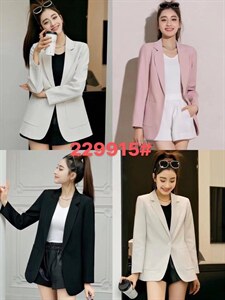 ?? -《#春季必选》
换上喜欢的?衣服图片