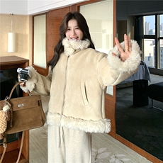 现货新款皮毛一体加厚外套2D035-25112P190K288，女装短外套，2D035