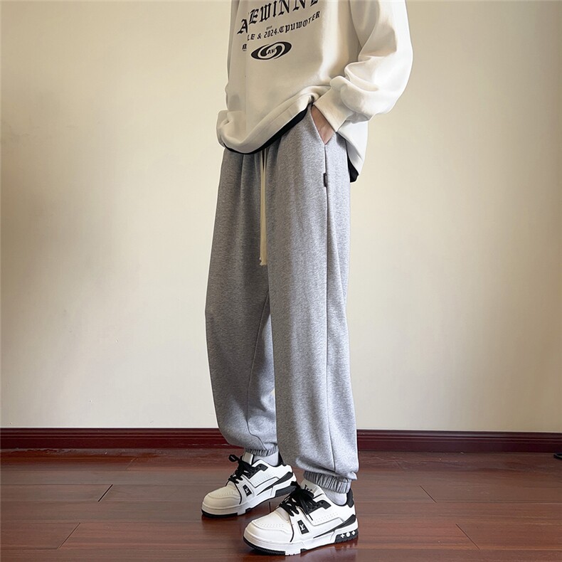 抖音直播得物2025秋冬港风新品纯色运动裤卫裤K019P45,男装休闲裤,电商042
