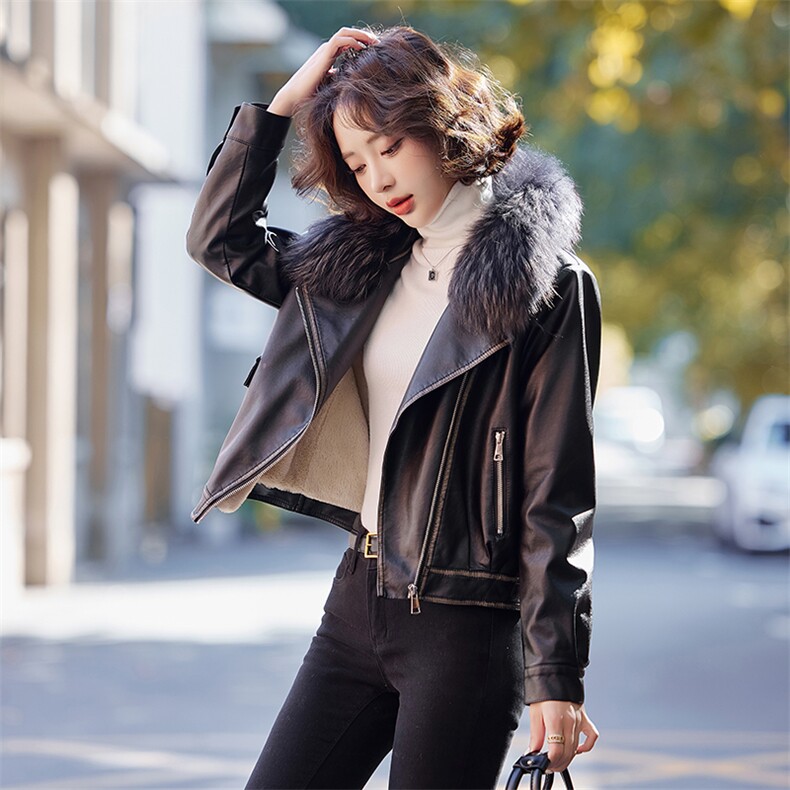 加绒加厚皮衣短外套女2024冬季新款修身显瘦真毛领小个子夹克上衣,女装皮衣,简古