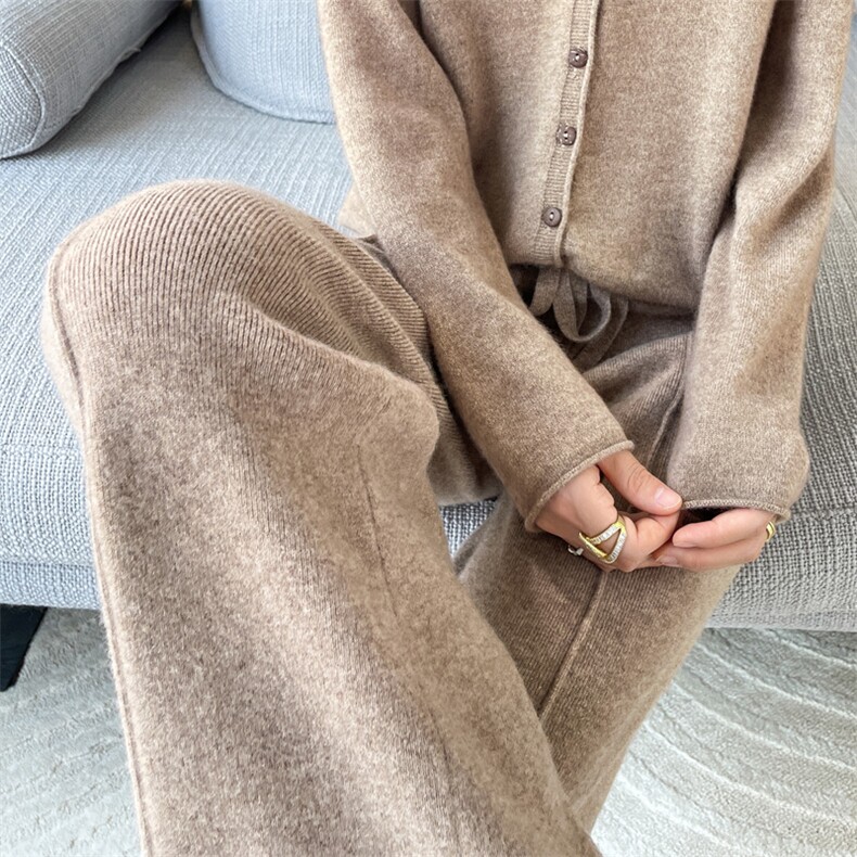 咖啡色孕妇中缝阔腿裤秋冬高腰大码保暖长裤托腹裤针织裤宽松,女装休闲裤,德尔信羊绒