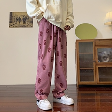 粉红色