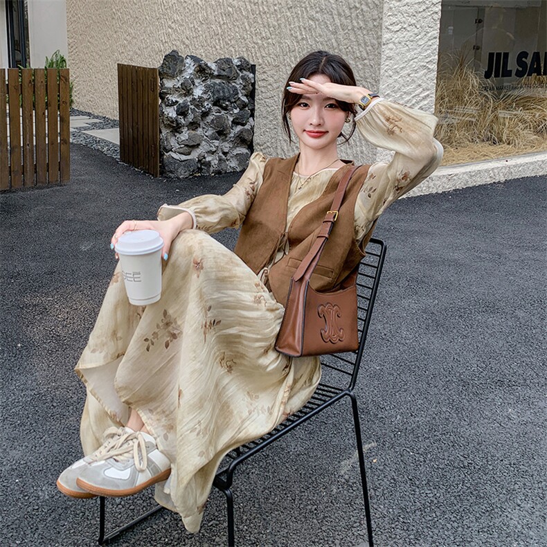 高级感碎花连衣裙套装女2024秋季新款法式复古马甲气质长裙两件套,女装套装/套裙,2C098