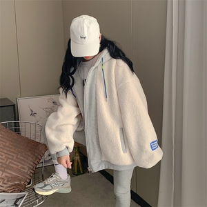 韩版刺绣加绒加厚连帽羊羔毛开衫女秋冬拉链外套C558-P110图片