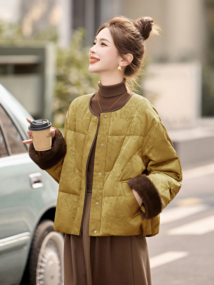 短款羽绒服女2025冬季新款小个子高级感超好看新中式G风提花外套,女装羽绒服,美沁