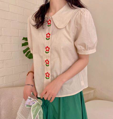 现货刺绣花花小衫，女装，NIY