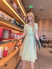 新款连衣裙，女装连衣裙，时尚名门