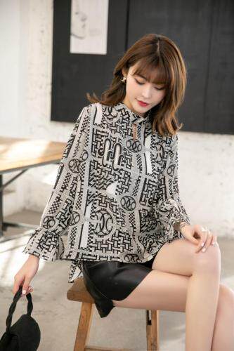 新款上市，小衫短裙连衣裙，女装连衣裙，奕之恋