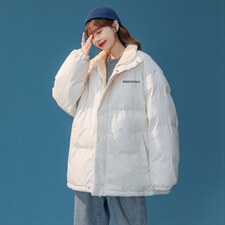 米白色