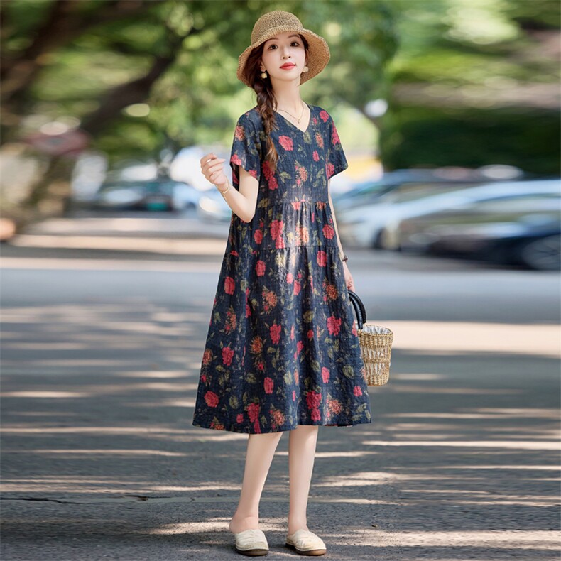 出货。复古印花短袖棉质连衣裙女2026夏季新款收腰显洋气减龄裙子,女装连衣裙,依万里