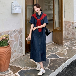 红色披肩牛仔连衣裙女夏美式超好看慵懒风炸街衬衫裙冷淡系爆款图片