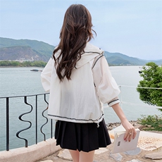 现货2025夏装新款印花连帽防晒衣，女装防晒衣，慕依路