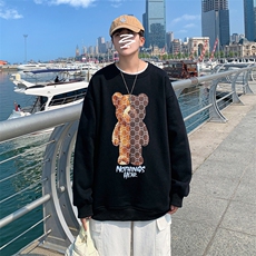 9986P28港风外景2024秋季新款圆领套头卫衣卡通双色小熊印花，男装卫衣，电商A026-1