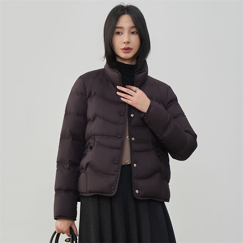 现货2025年冬季新款90白鸭绒盘扣轻薄短款羽绒服女,女装羽绒服,阳光伊恋