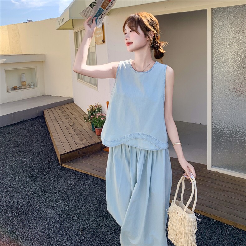 浅蓝色温柔系穿搭甜美减龄背心套装女夏新款轻薄显瘦半身裙两件套,女装套装/套裙,2C272