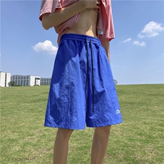 蓝色