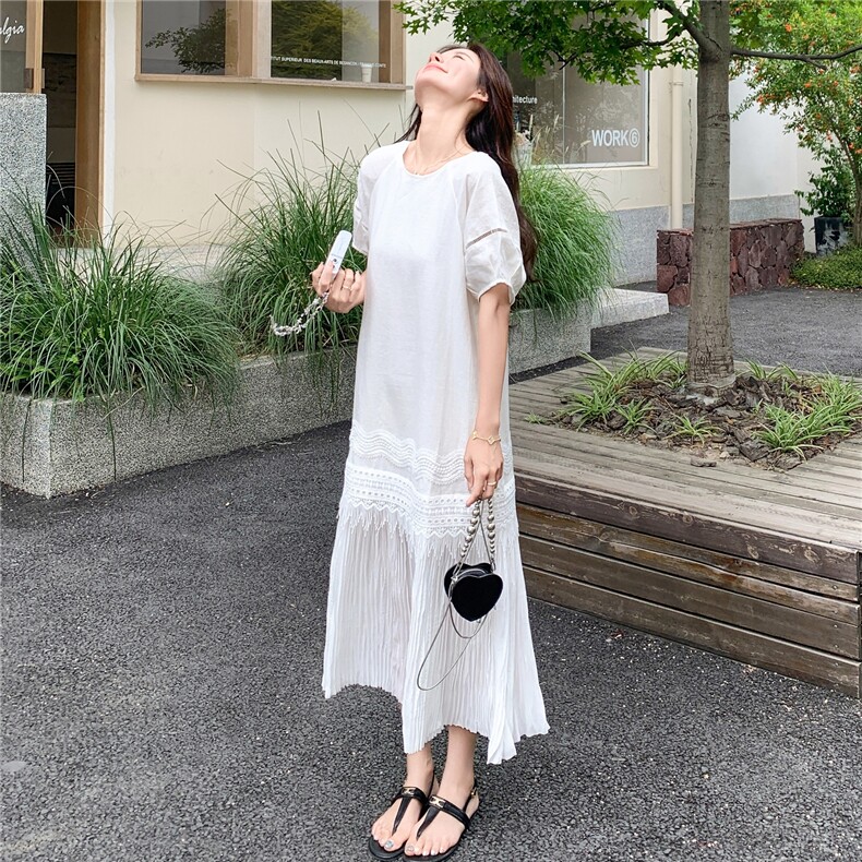 甜美慵懒风百搭压褶蕾丝拼接连衣裙女2025夏季简约白色短袖连衣裙,女装连衣裙,2C211