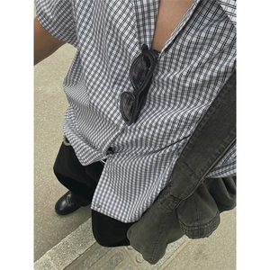 美式复古格纹短袖衬衫男女夏季宽松休闲格子衬衣日系百搭半袖上衣图片