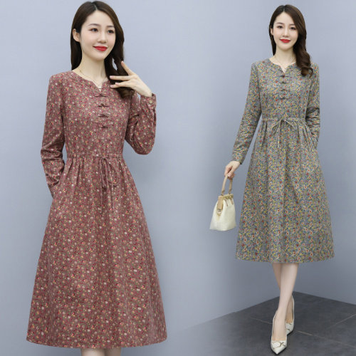 棉布碎花连衣裙女2023春季新款系带收腰显瘦复古气质盘扣文艺裙子图片