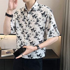 店主风~抖音2025夏季薄款冰丝蝴蝶印花中袖衬衫C282/特P33，男装衬衫，电商B331