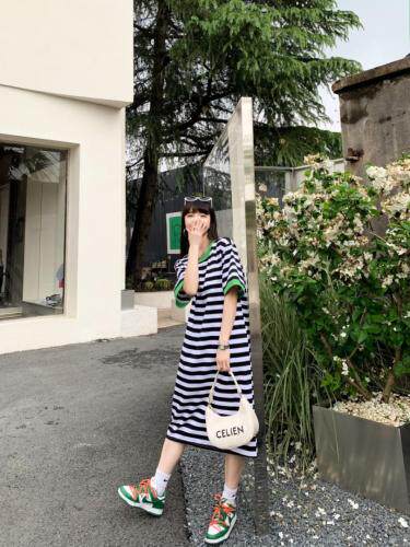 条纹T裙拼接亮色，女装，Queena PHoebe