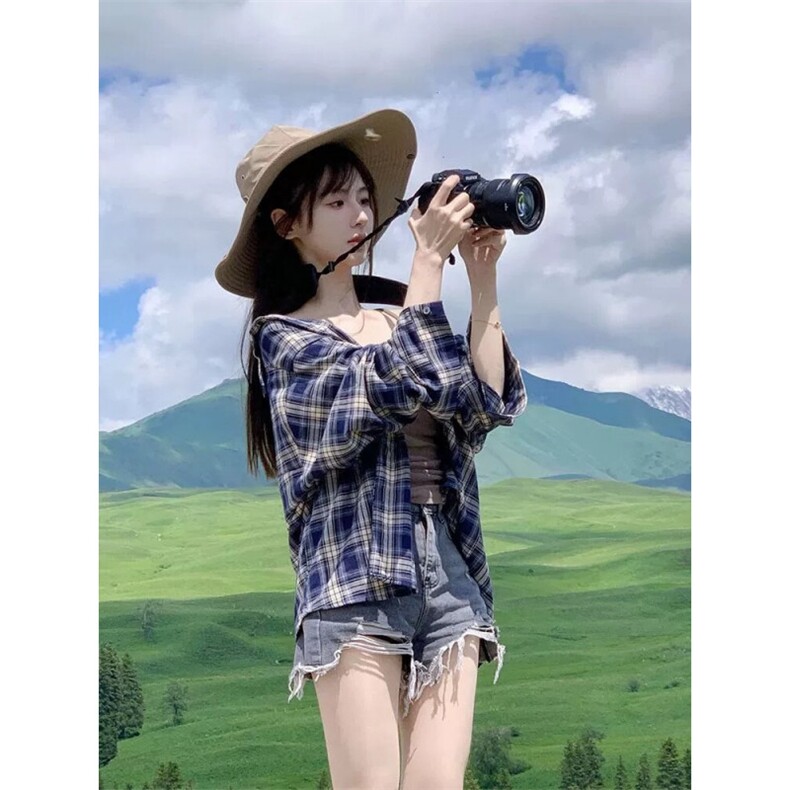 TC714-P45幂式穿搭藏青色格子衬衣设计感港风复古格纹长袖衬衣，女装衬衫，星座617A-2