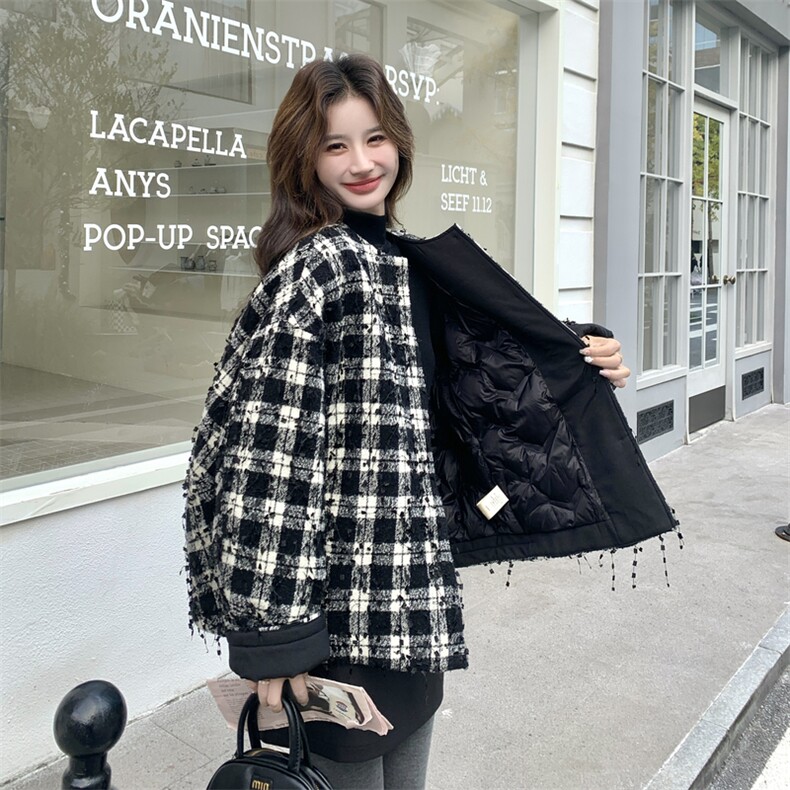 黑白格子粗花呢短款羽绒服女冬季超火好看高级小众白鸭绒加厚外套,女装羽绒服,2C323