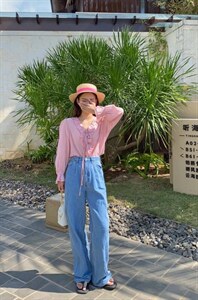 韩系木耳边小衫图片