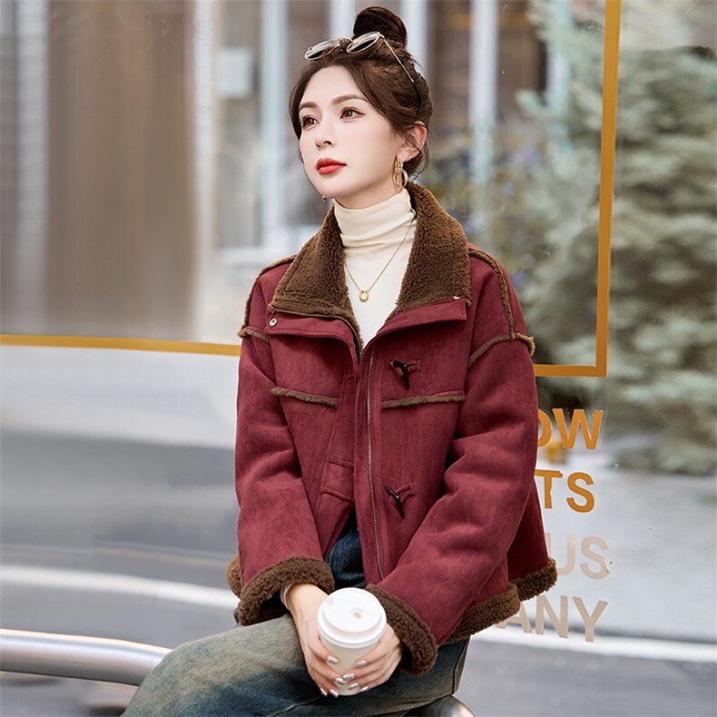 卡其色皮毛一体羊羔毛外套女2025冬季新款时尚小个子加厚保暖棉服,女装棉衣/棉服,盈茜