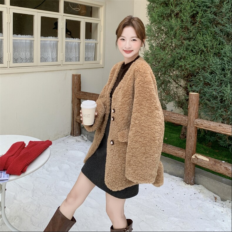 209-3285-K180-K258咖色复古皮毛一体外套2025年冬季,女装短外套,韩蜜菓