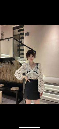 圆点韩版小衫，其它，杏花