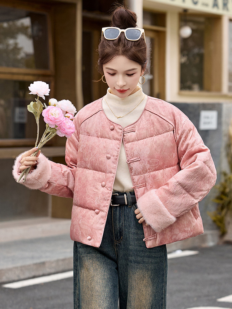 新中式国风羽绒服女2025冬季新款小个子高级感短款粉色保暖厚外套,女装羽绒服,依如秀(原杭风阁)