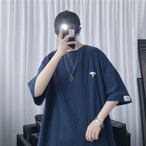 休闲风宽松型圆领T恤短袖简约云朵刺绣休闲上衣男女T125-特价P19