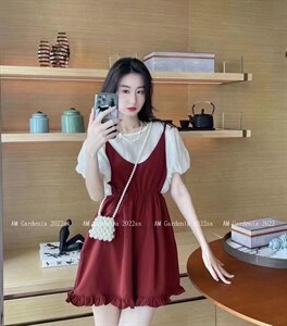 欧货同款两件套，酒红色显白图片