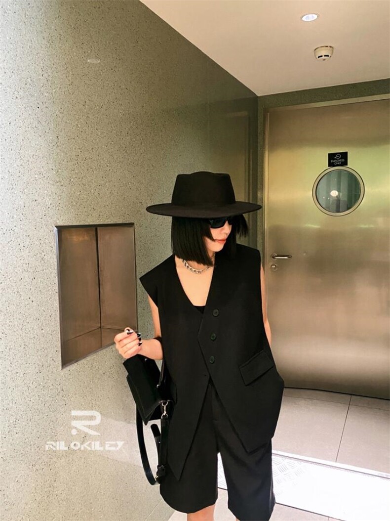 2022秋装新款马甲，女装马甲，雷洛奇丽