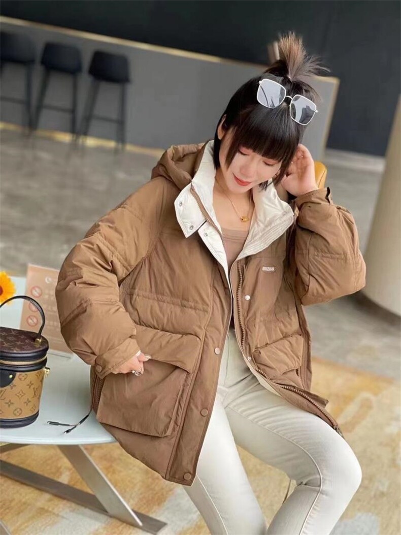 （现货）冬季新品羽绒服，女装羽绒服，卡提莱蒂