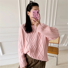 2025年秋季新款百搭女士三股圆领花型加厚羊毛衫，女装羊毛衫，新胜羊绒