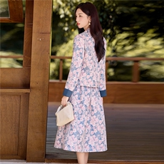 9757时尚复古提花两件套裙，女装套装/套裙，罗得堡